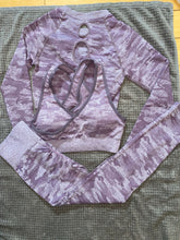 Carregar imagem no visualizador da galeria, Maya’s Camo Yoga