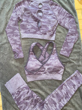 Carregar imagem no visualizador da galeria, Maya’s Camo Yoga