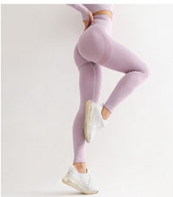 Cargar imagen en el visor de la galería, Seamless shaping Scrunch Legging✌
