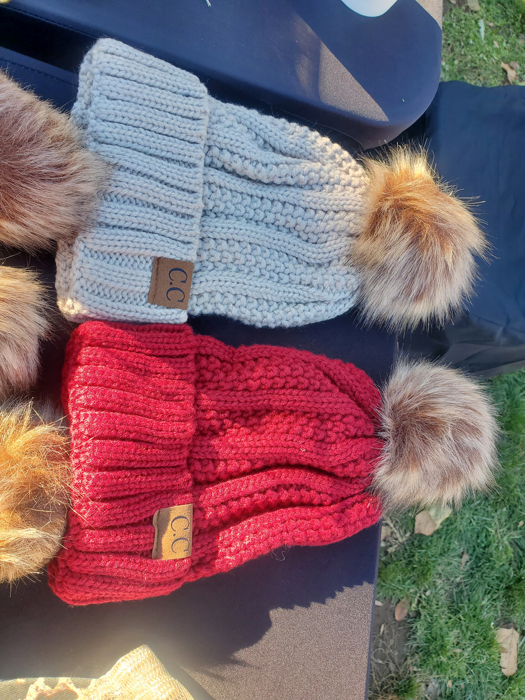 Pom hat