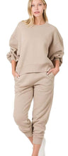 Carregar imagem no visualizador da galeria, Softie Jogger Set
